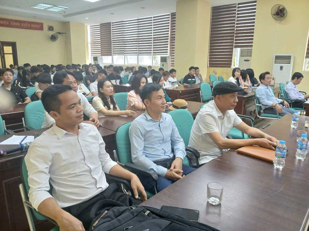 Media\2011_nln.hdu.edu.vn\FolderFunc\202504\Images/3-20250421032809-e.jpg